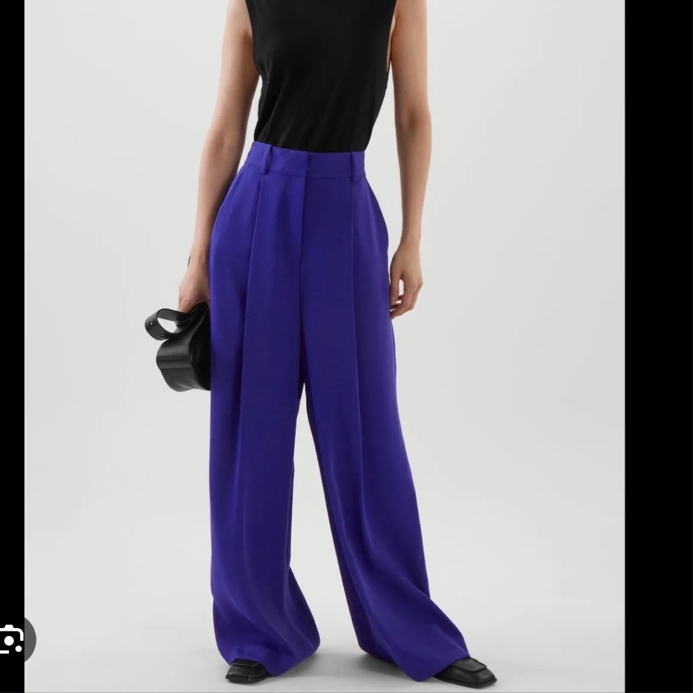 Cos High-Waisted Pleated Pants